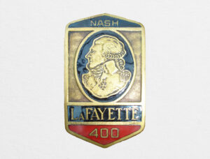 La Fayette 400 radiator badge. (source: Apijunior)